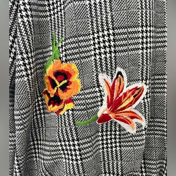 Zara Sweater - Picture 4 of 5